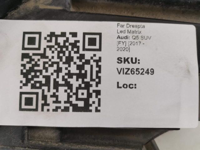 bontott AUDI Q5 Jobb Ledes Fényszóró