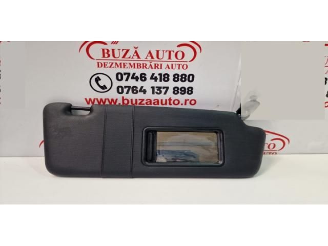 bontott AUDI Q5 Jobb Napellenző