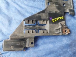 bontott AUDI Q5 Jobb Sárvédő Oldaltartó