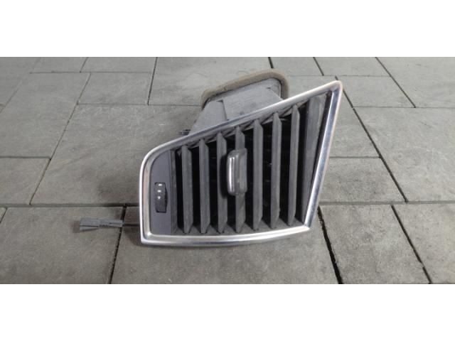 bontott AUDI Q5 Jobb Szellőző