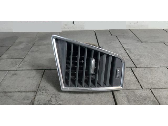 bontott AUDI Q5 Jobb Szellőző