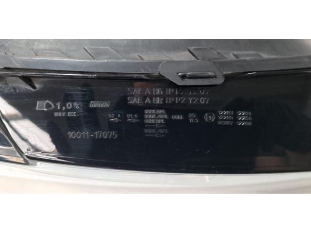 bontott AUDI Q5 Jobb Xenon Fényszóró