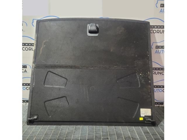 bontott AUDI Q5 Kalaptartó