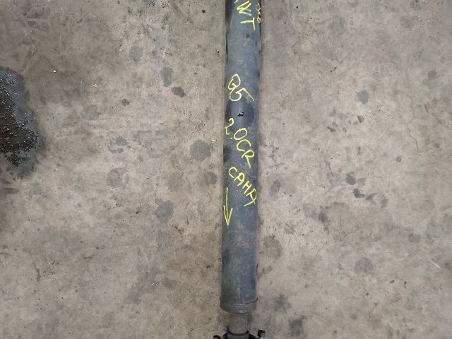 bontott AUDI Q5 Kardántengely