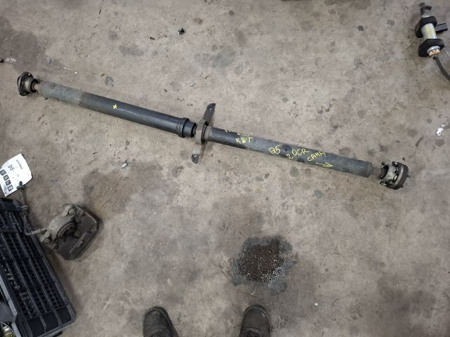 bontott AUDI Q5 Kardántengely