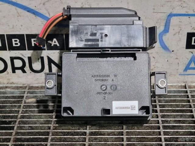 bontott AUDI Q5 Kézifék Elektronika