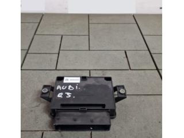 bontott AUDI Q5 Kézifék Elektronika
