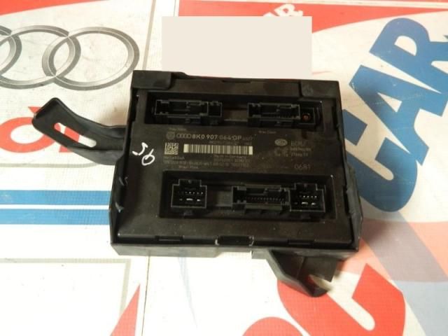 bontott AUDI Q5 Komfort Elektronika