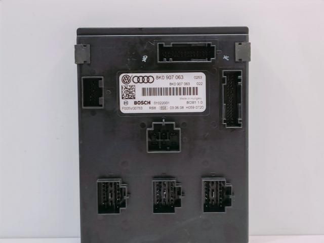 bontott AUDI Q5 Komfort Elektronika