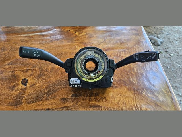 bontott AUDI Q5 Komplett Kormánykapcsoló (Bajuszkapcsoló)