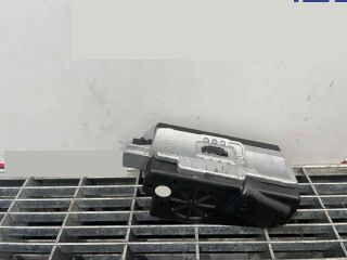 bontott AUDI Q5 Kormányzár (Elektromos)