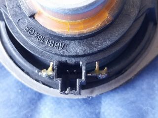 bontott AUDI Q5 Középső Műszerfal Hangszóró