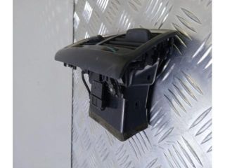 bontott AUDI Q5 Középső Szellőző