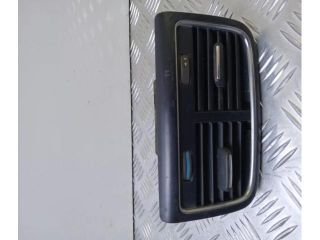 bontott AUDI Q5 Középső Szellőző