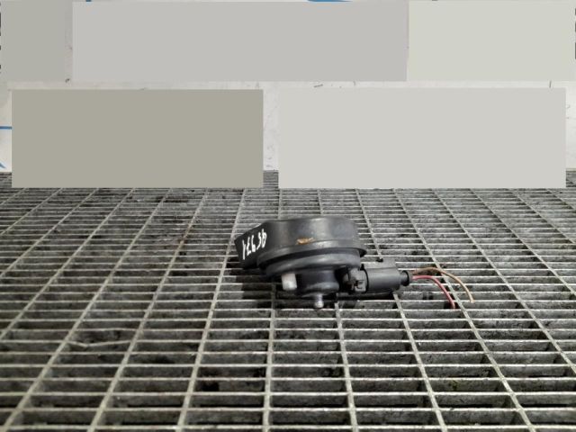 bontott AUDI Q5 Kürt