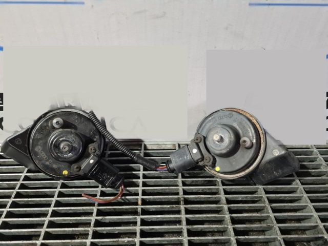 bontott AUDI Q5 Kürt