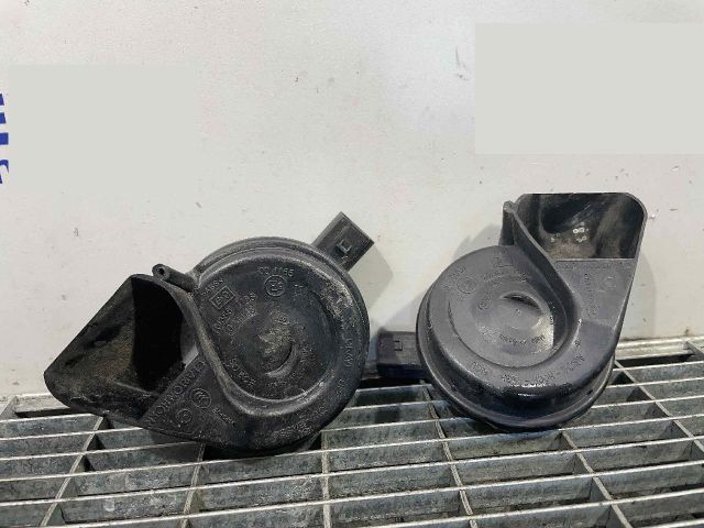 bontott AUDI Q5 Kürt