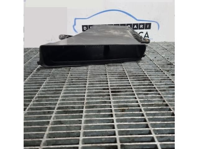 bontott AUDI Q5 Légbeömlő