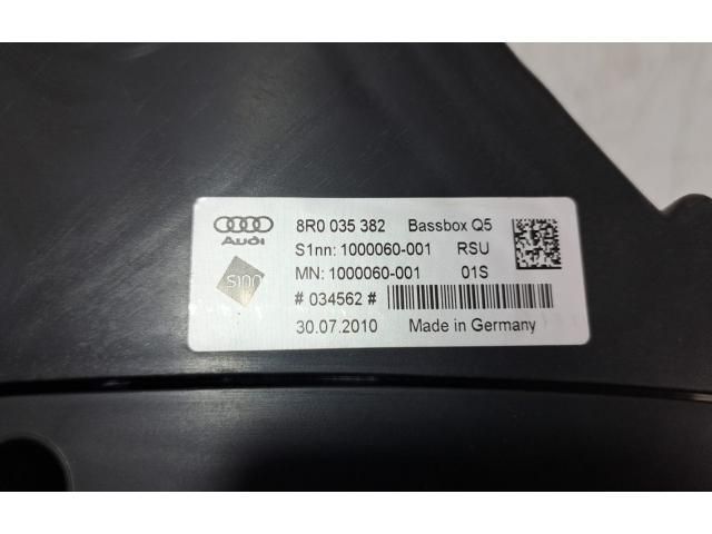 bontott AUDI Q5 Mélynyomó Hangszóró