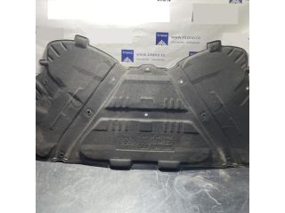 bontott AUDI Q5 Motorháztető Szigetelés