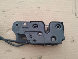 bontott AUDI Q5 Motorháztető Zárszerkezet