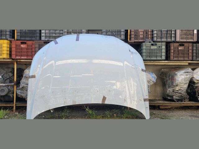 bontott AUDI Q5 Motorháztető