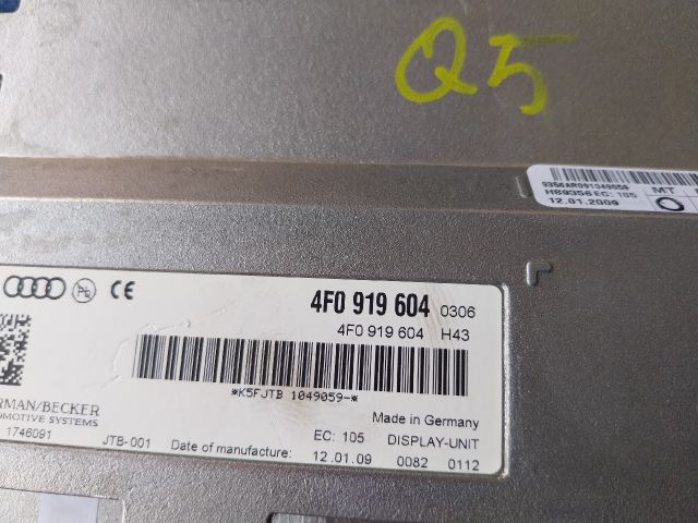 bontott AUDI Q5 Multifunkciós Kijelző