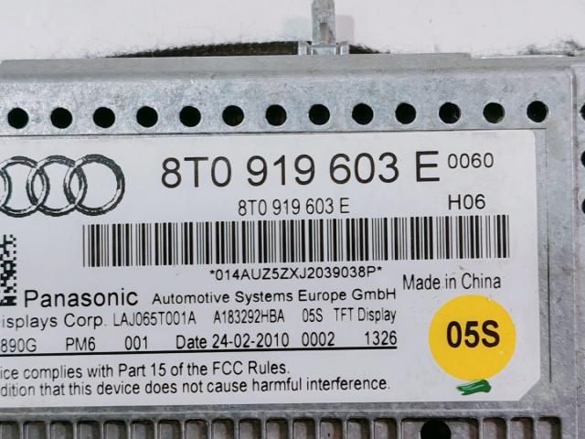 bontott AUDI Q5 Multifunkciós Kijelző