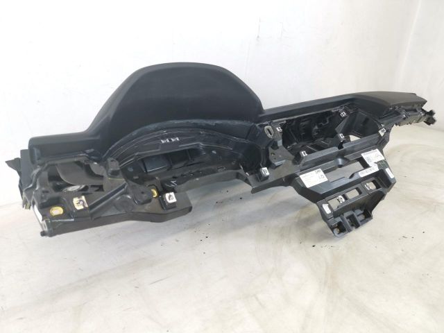 bontott AUDI Q5 Műszerfal Héj