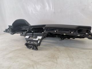 bontott AUDI Q5 Műszerfal Héj