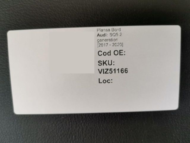 bontott AUDI Q5 Műszerfal Héj