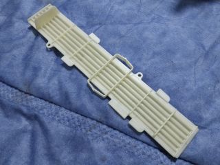 bontott AUDI Q5 Pollenszűrő Fedél