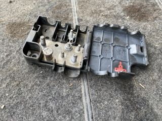 bontott AUDI Q5 Pozitív Kábel Elosztó