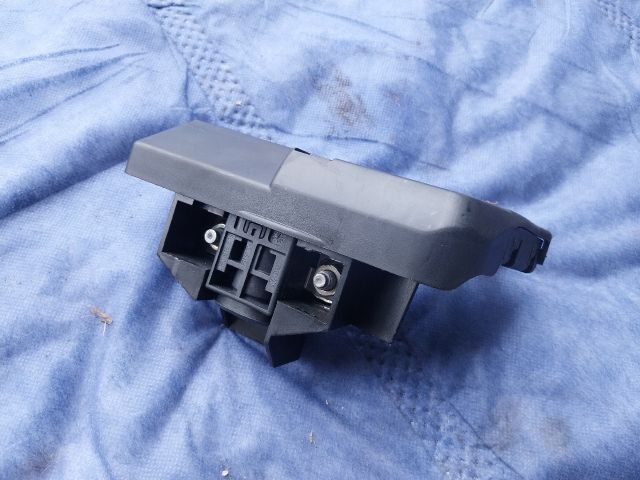 bontott AUDI Q5 Pozitív Kábel Elosztó