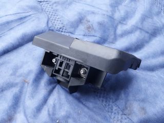 bontott AUDI Q5 Pozitív Kábel Elosztó