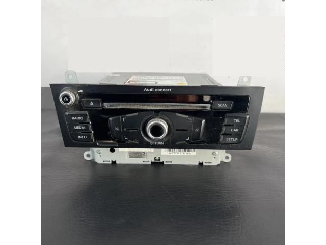 bontott AUDI Q5 Rádió / CD