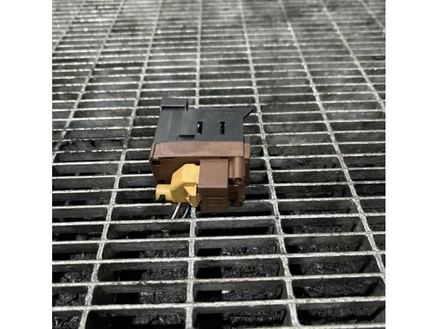 bontott AUDI Q5 Start / Stop Indító Gomb