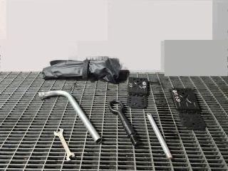 bontott AUDI Q5 Szerszámkészlet