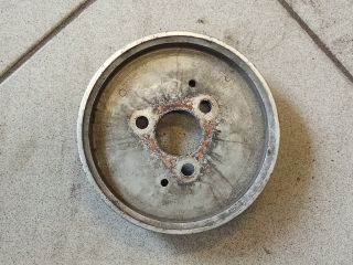 bontott AUDI Q5 Szervó Szivattyú Szíjtárcsa