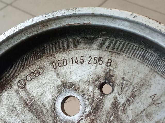 bontott AUDI Q5 Szervó Szivattyú Szíjtárcsa