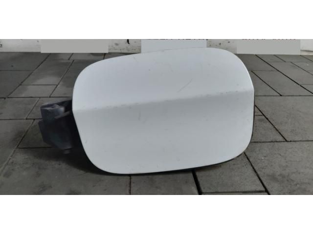 bontott AUDI Q5 Tankajtó