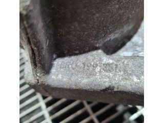 bontott AUDI Q5 Tartó Bak