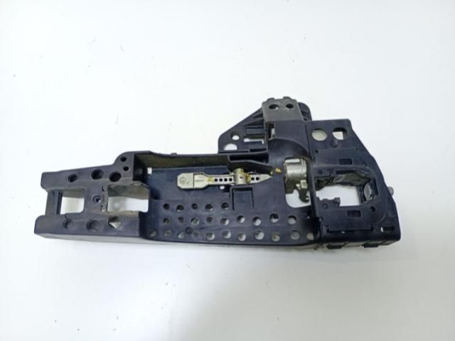 bontott AUDI Q5 Tartó Bak