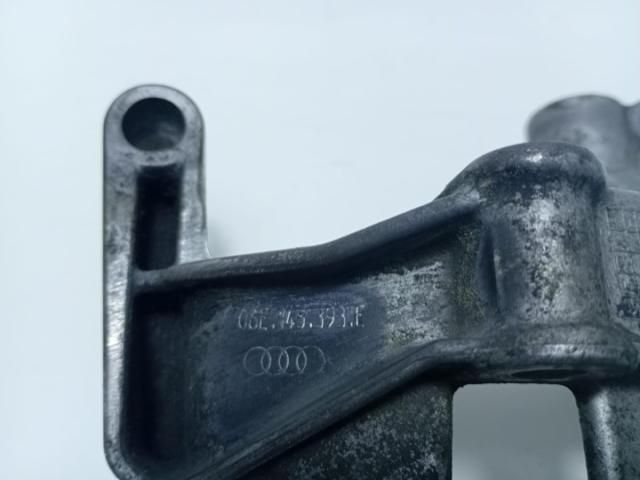 bontott AUDI Q5 Tartó Bak