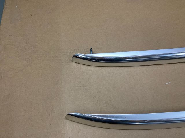 bontott AUDI Q5 Tetősín Pár