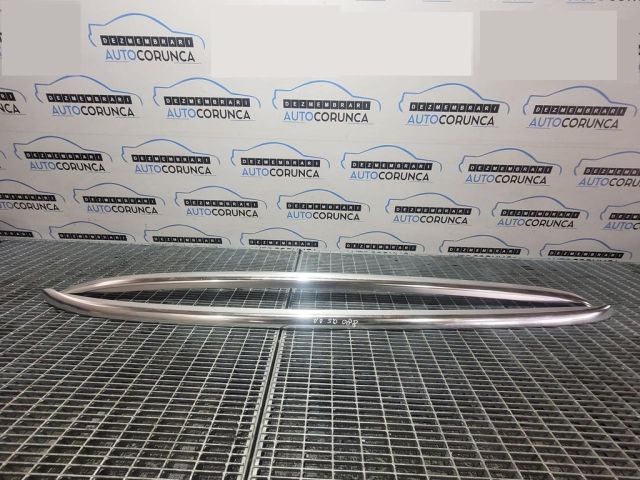 bontott AUDI Q5 Tetősín Pár