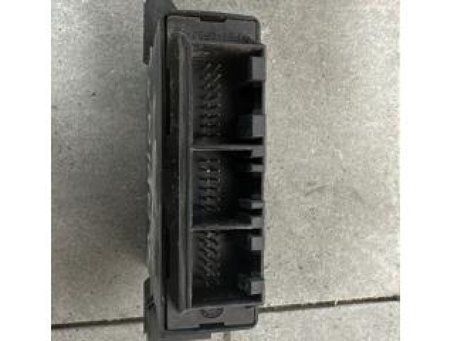 bontott AUDI Q5 Tolatóradar Elektronika