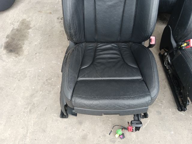 bontott AUDI Q5 Ülés és Ajtókárpit Szett