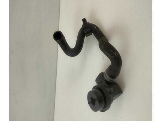 bontott AUDI Q5 Vákuumcső