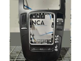 bontott AUDI Q5 Váltókar Keret